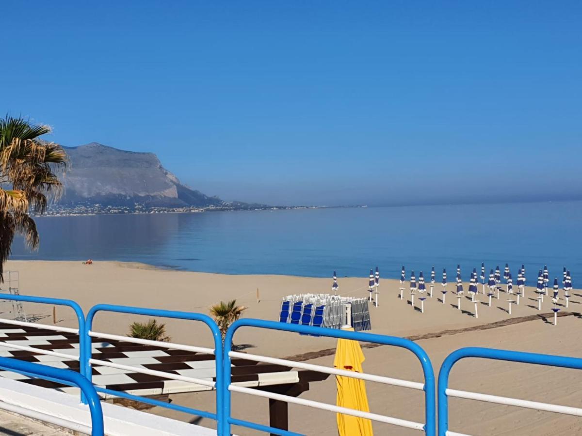La Dependance Delle Mimose Vila Isola delle Femmine Exterior foto